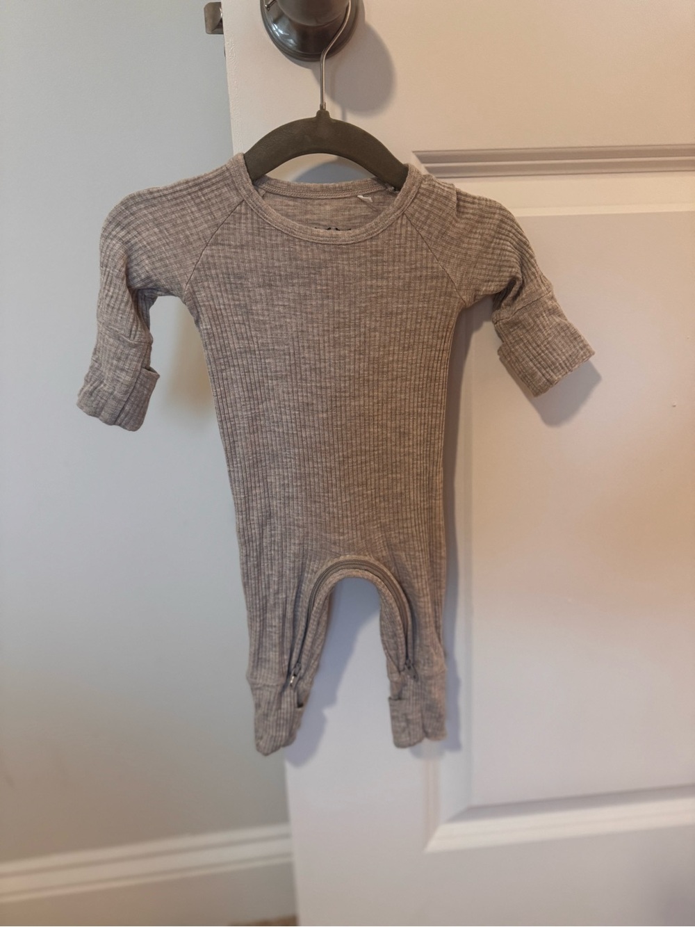 Little Sleepies Ribbed Long-Sleeve Footie in Heather Gray